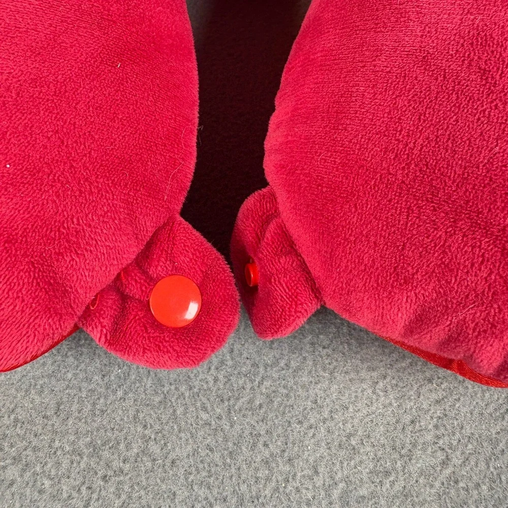 KosKash Las Vegas Nevada Souvenir Travel Neck‎ Pillow Red Snap Closure Plush